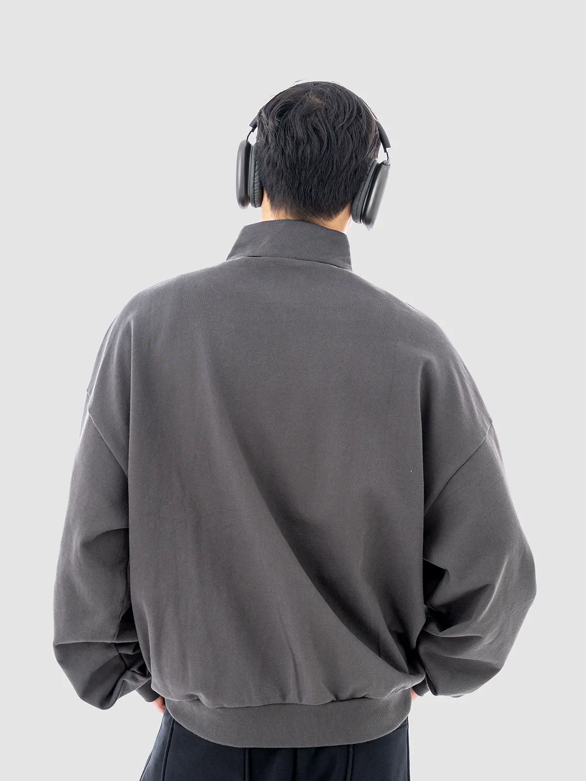 Ветровка "AR" — изображение 8