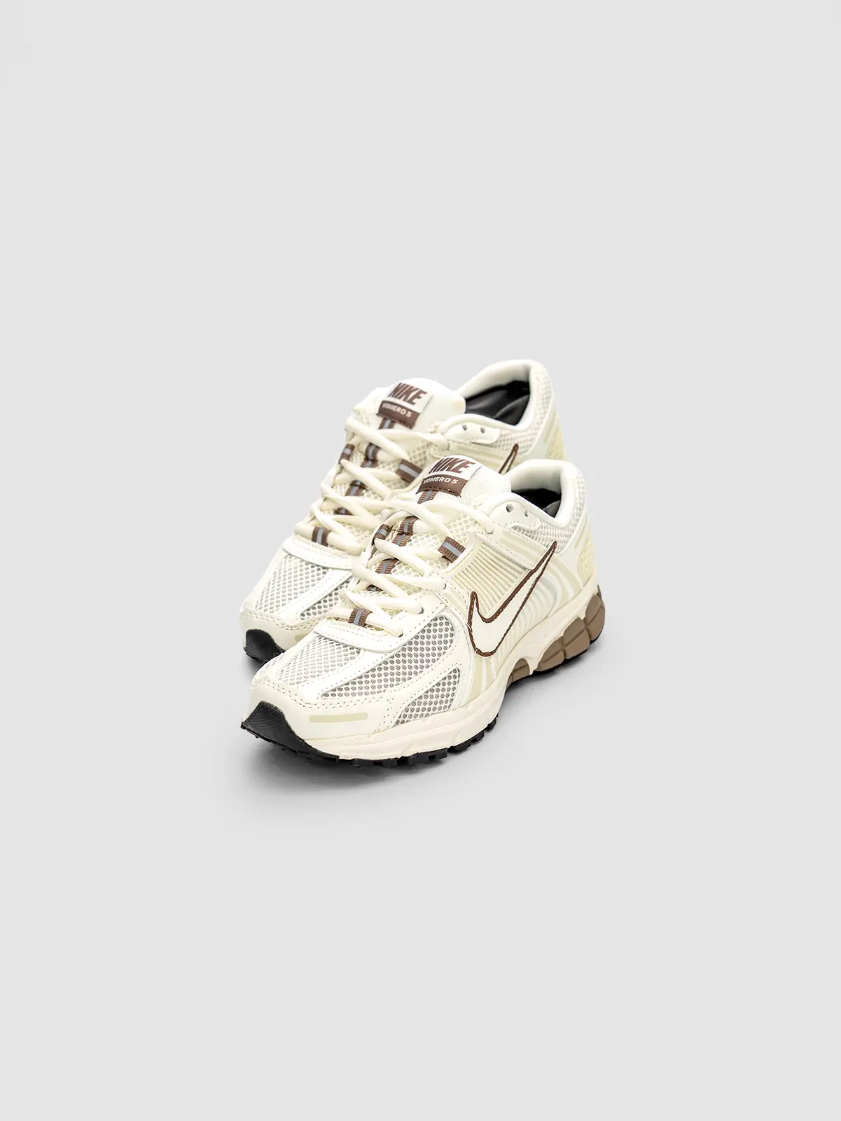 Nike Zoom Vomero 5 "White&Brown"